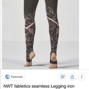 Fabletics seamless printed leggings